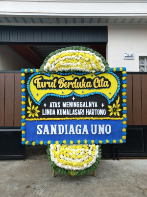 Papan Bunga Duka di Cimenerang